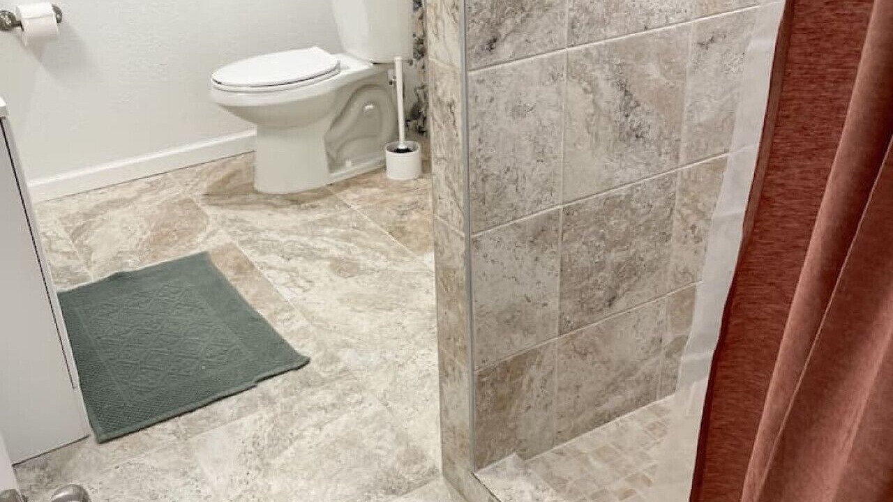 Photo of Bathroom in Arvada Plaza Area