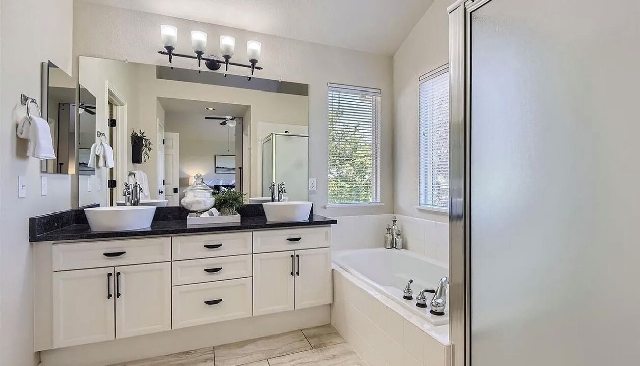 Photo of Bathroom in Highlands Ranch