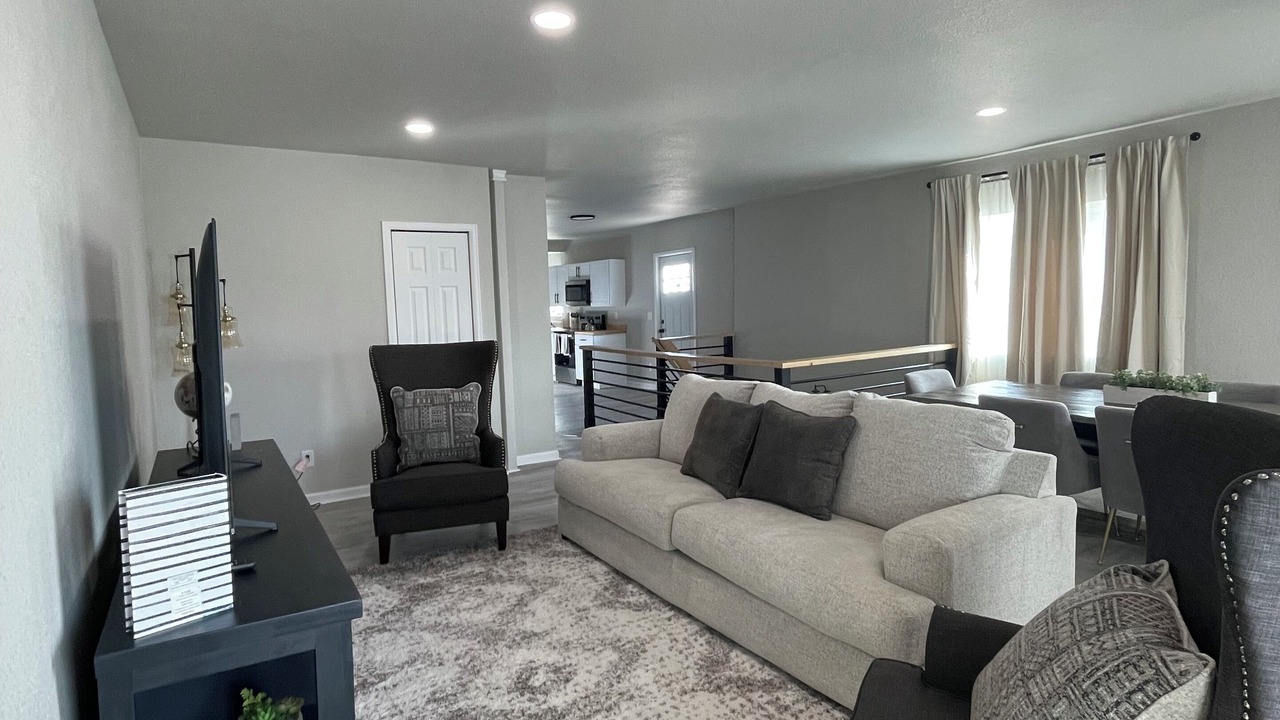 Photo of Livingroom in Pueblo