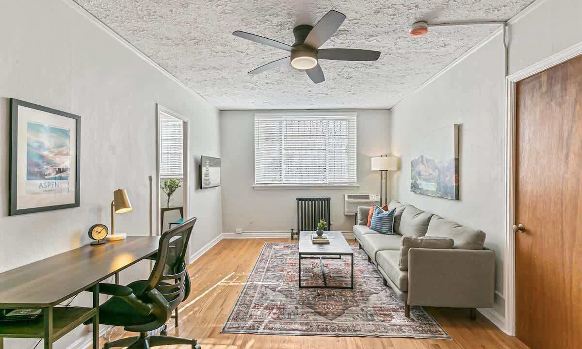 Photo of Livingroom in City Park