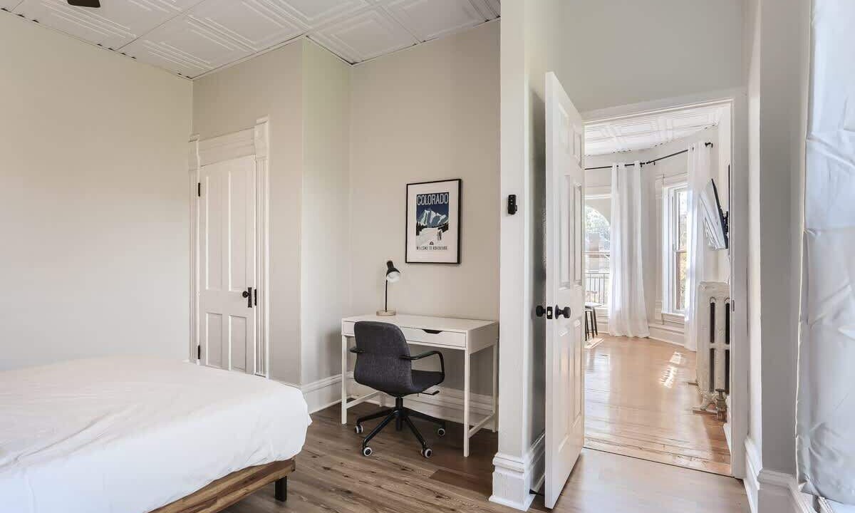 Photo of Bedroom in Congress Park