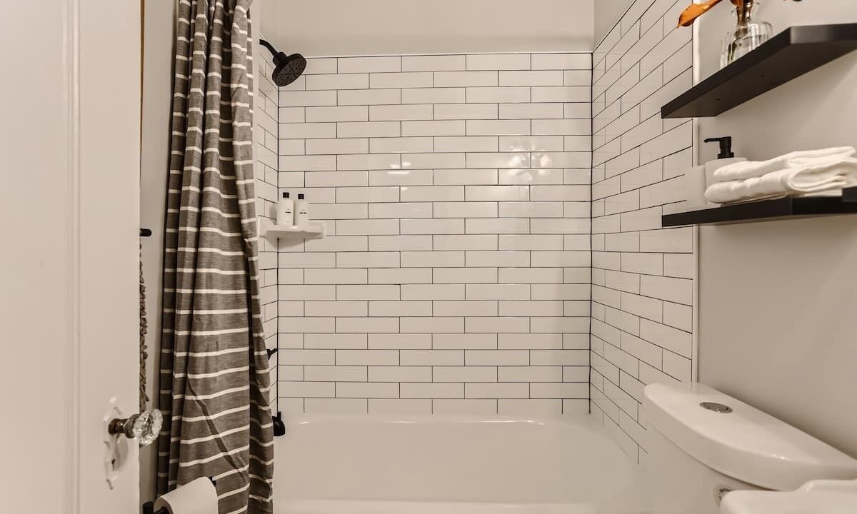 Photo of Bathroom in City Park