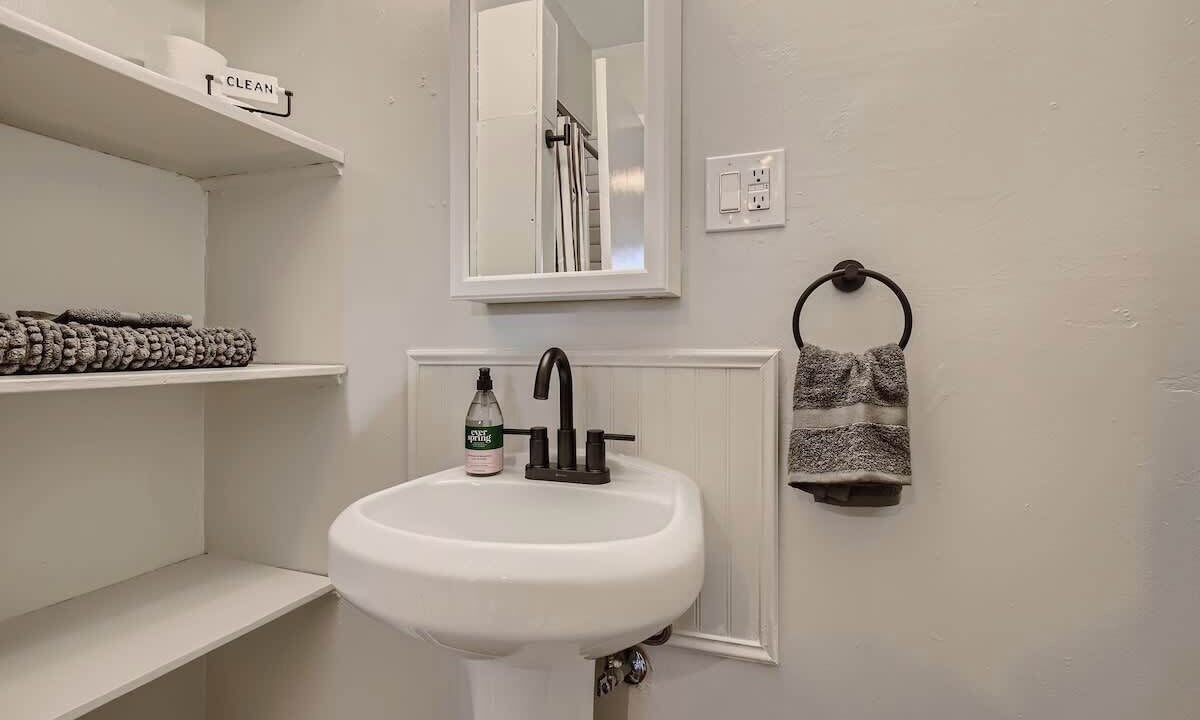 Photo of Bathroom in Capitol Hill