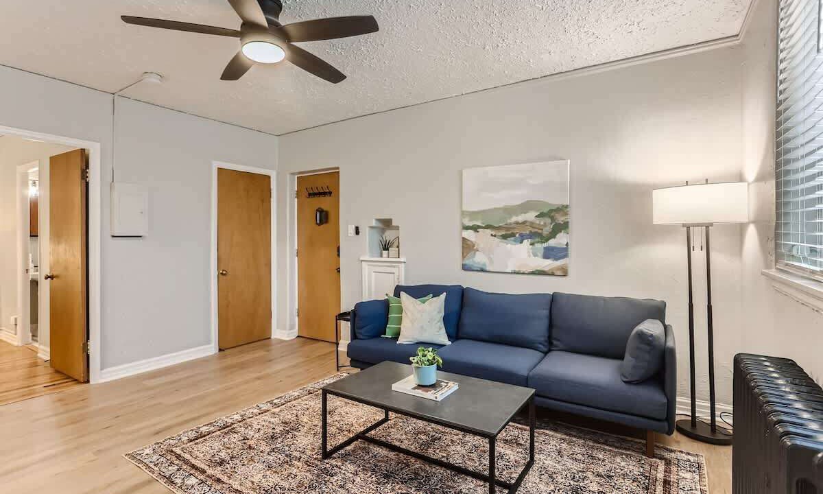 Photo of Livingroom in City Park