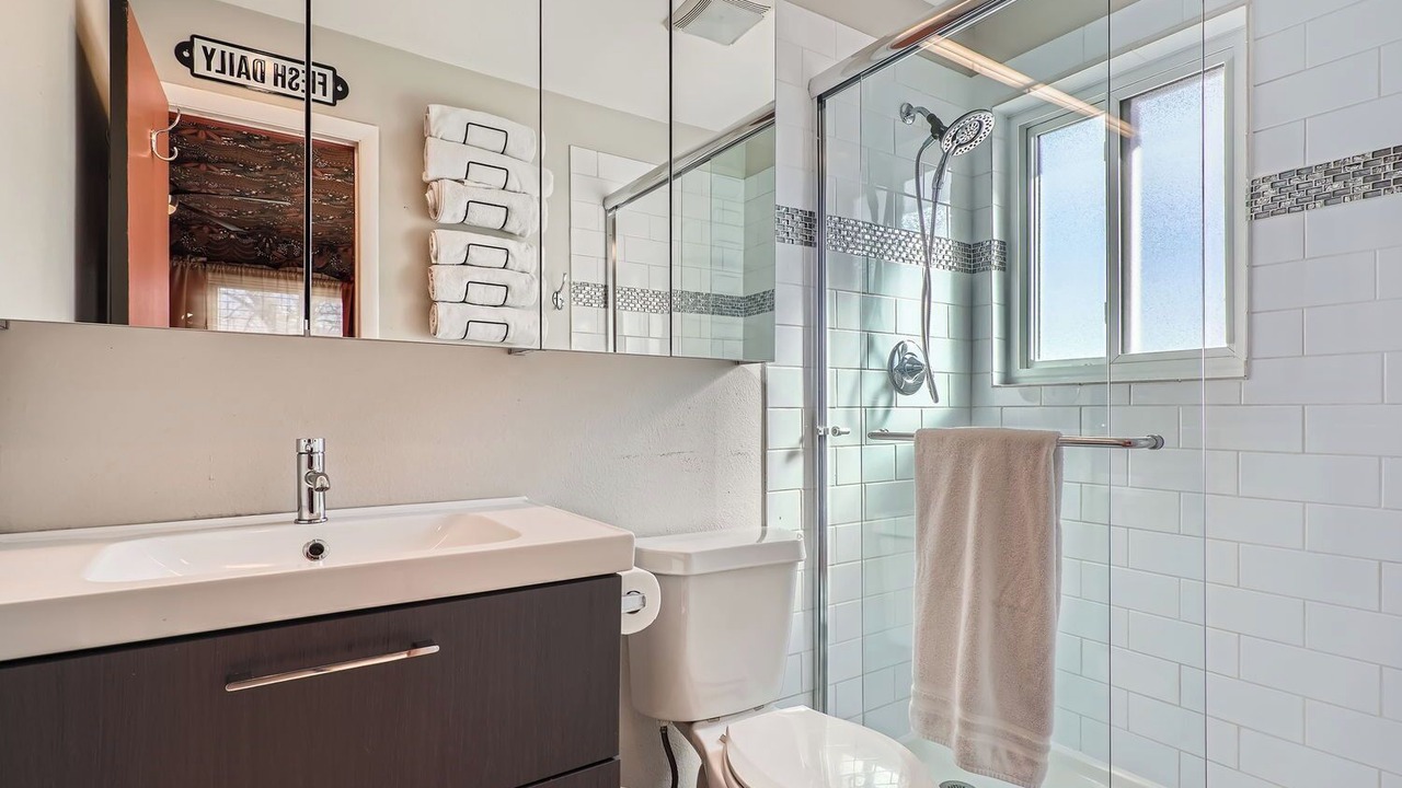 Photo of Bathroom in Allendale Area