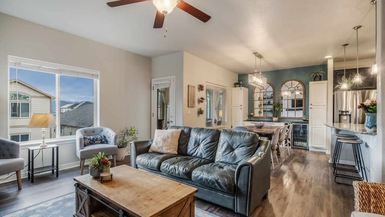 Photo of Livingroom in Monument