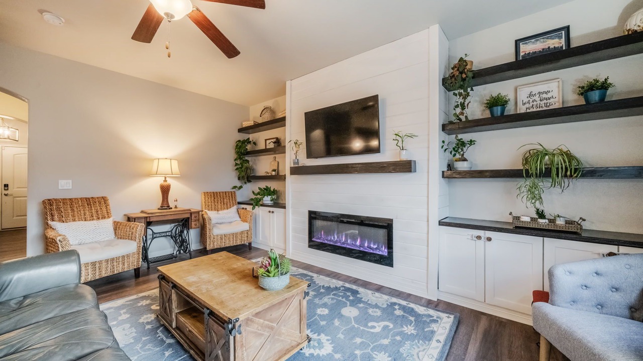 Photo of Livingroom in Monument