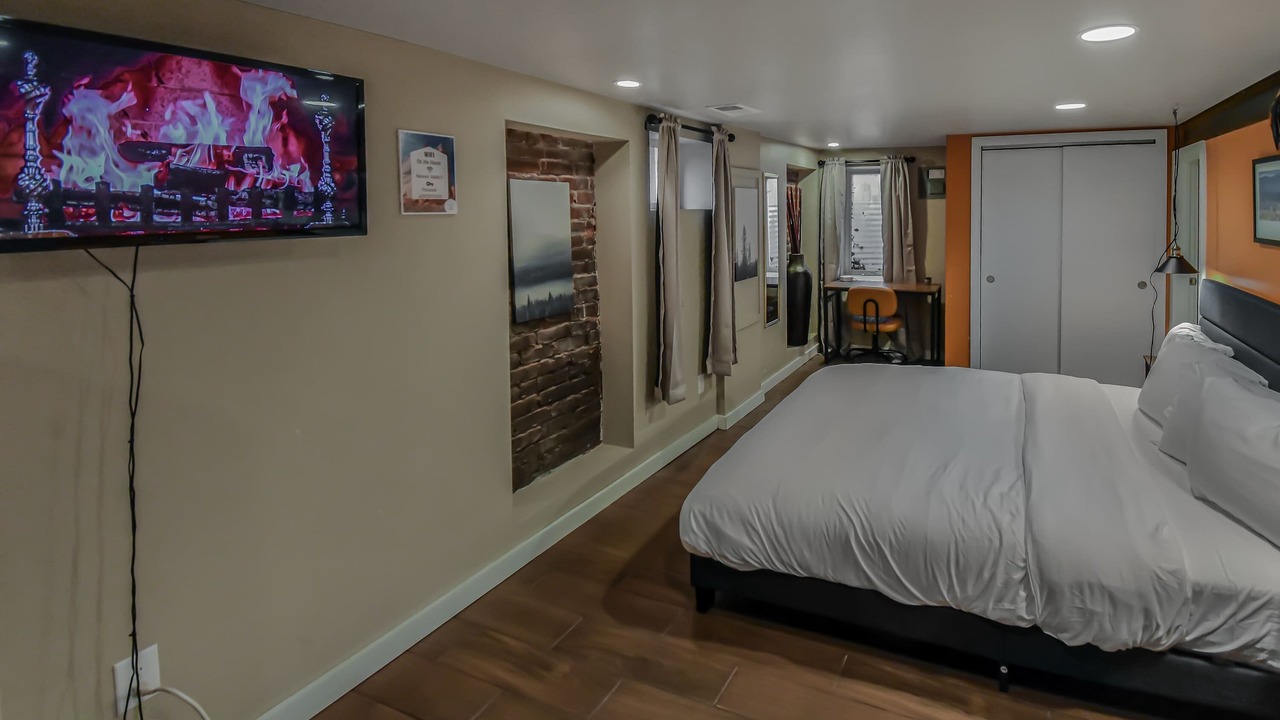 Photo of Bedroom in Cory