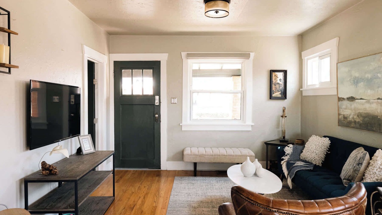 Photo of Livingroom in Washington Park West