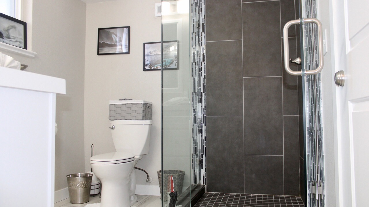 Photo of Bathroom in Lakewood