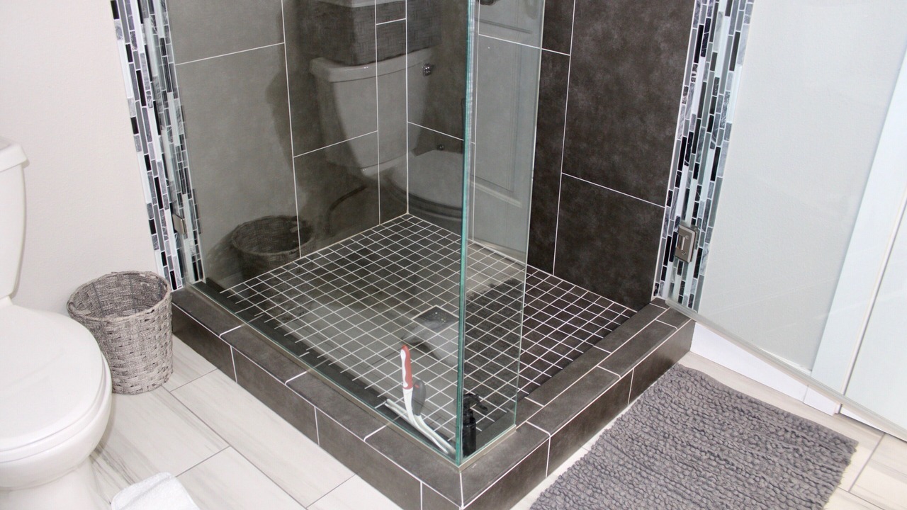 Photo of Bathroom in Lakewood