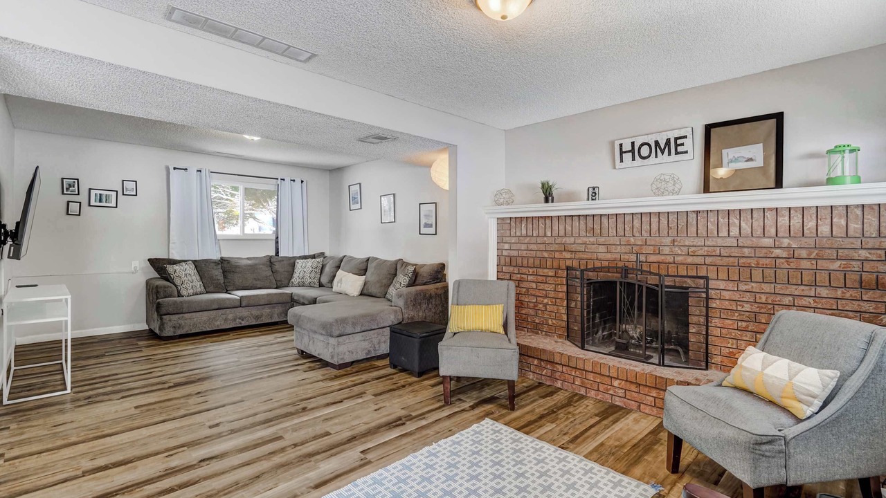 Photo of Livingroom in Village Seven