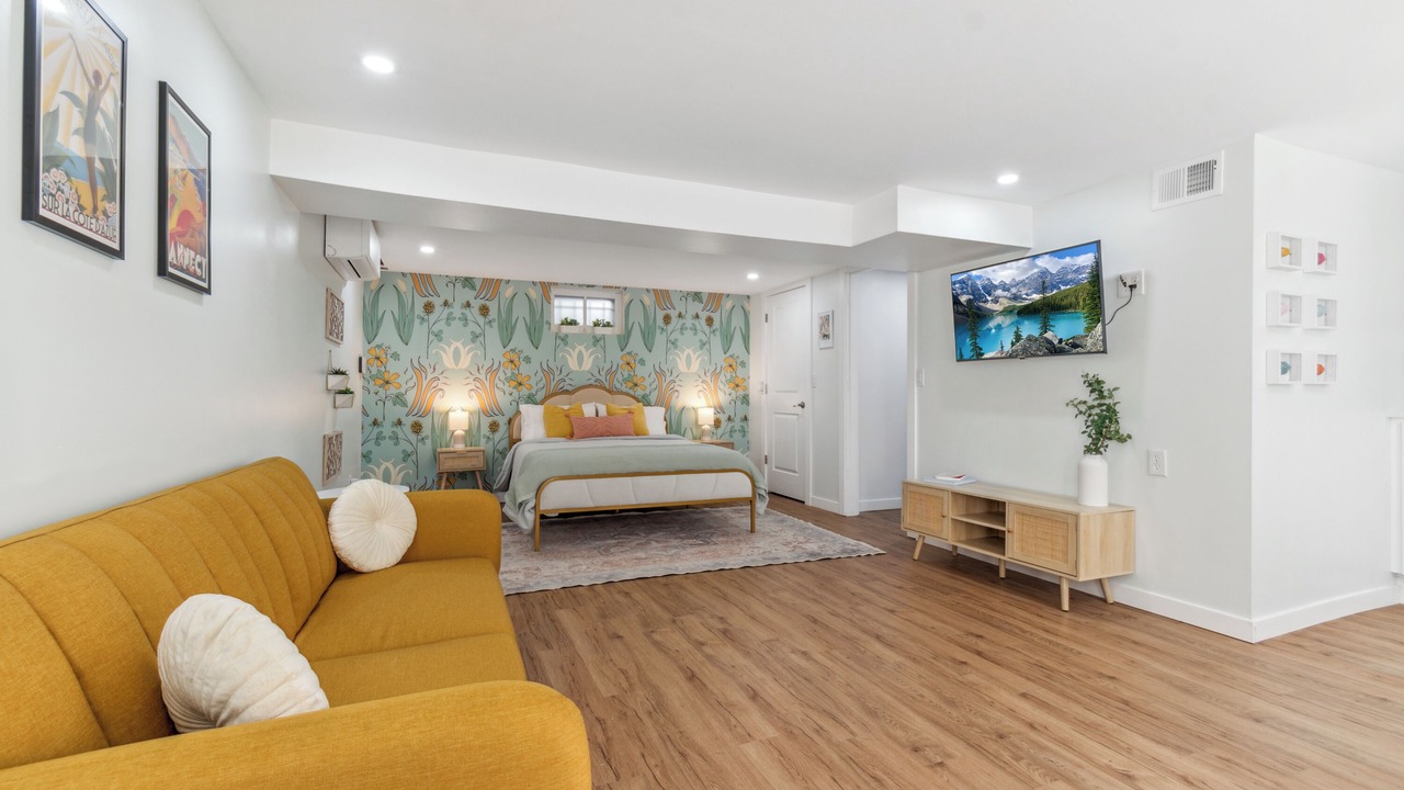 Photo of Livingroom in Alamo Placita