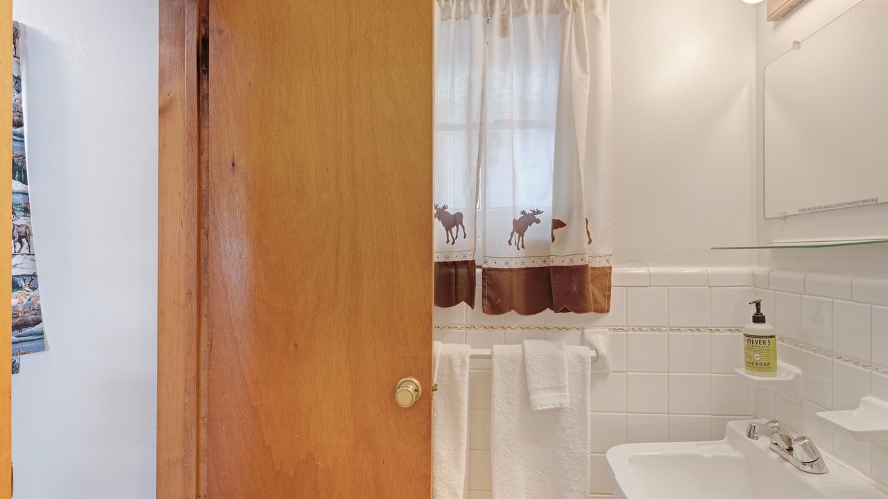 Photo of Bathroom in South Fork
