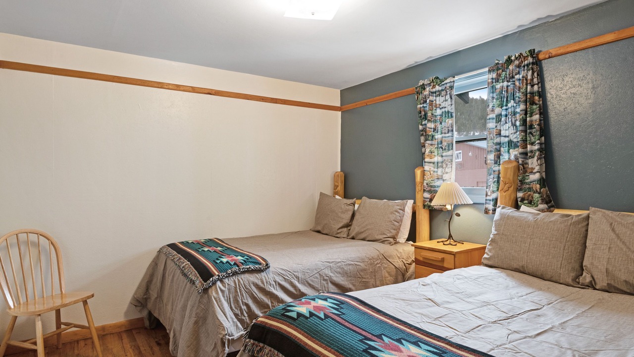 Photo of Bedroom in South Fork