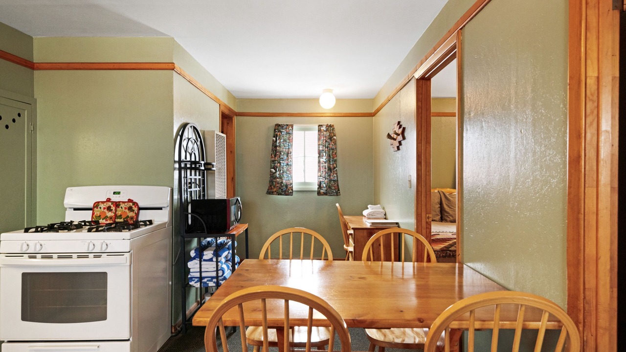 Photo of Kitchen in South Fork