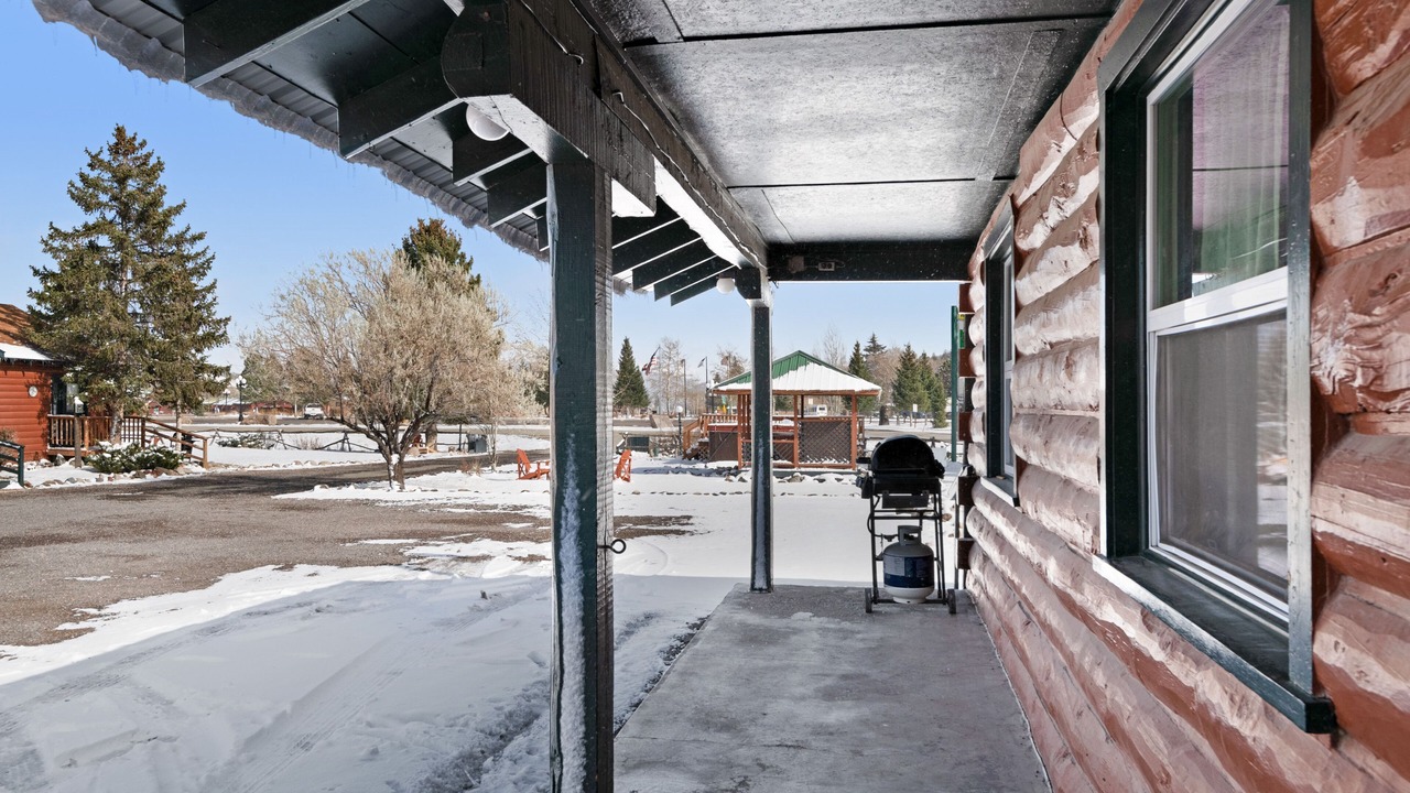 Photo of Patio Balcony in South Fork