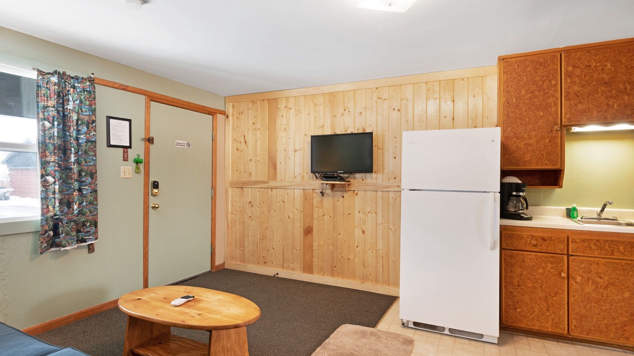 Photo of Kitchen in South Fork