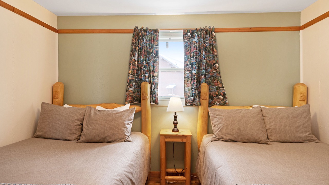 Photo of Bedroom in South Fork