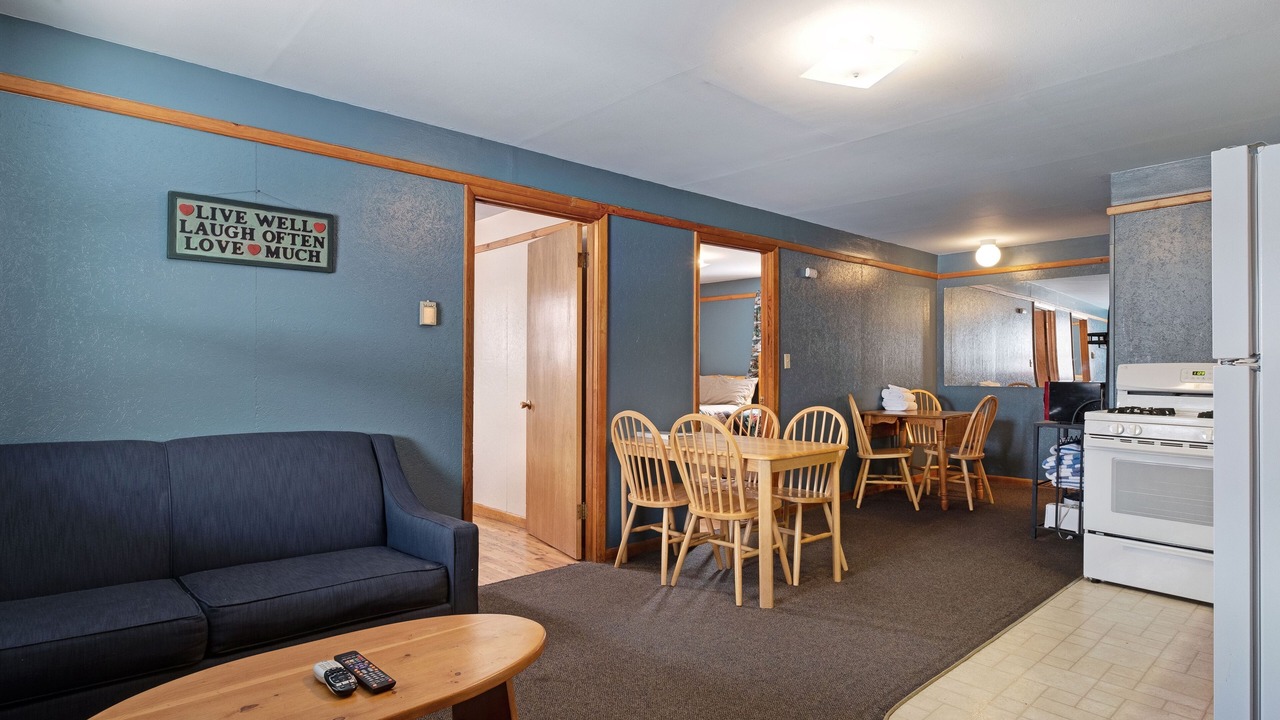 Photo of Livingroom in South Fork