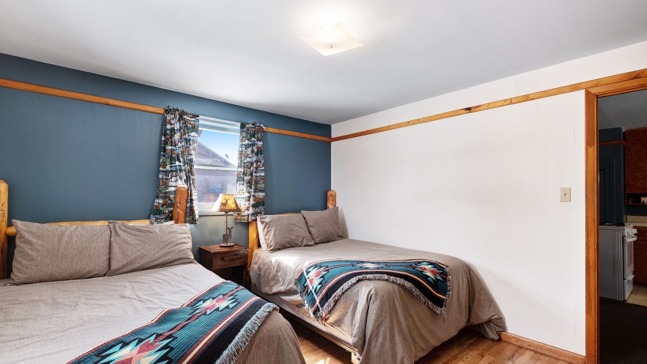 Photo of Bedroom in South Fork