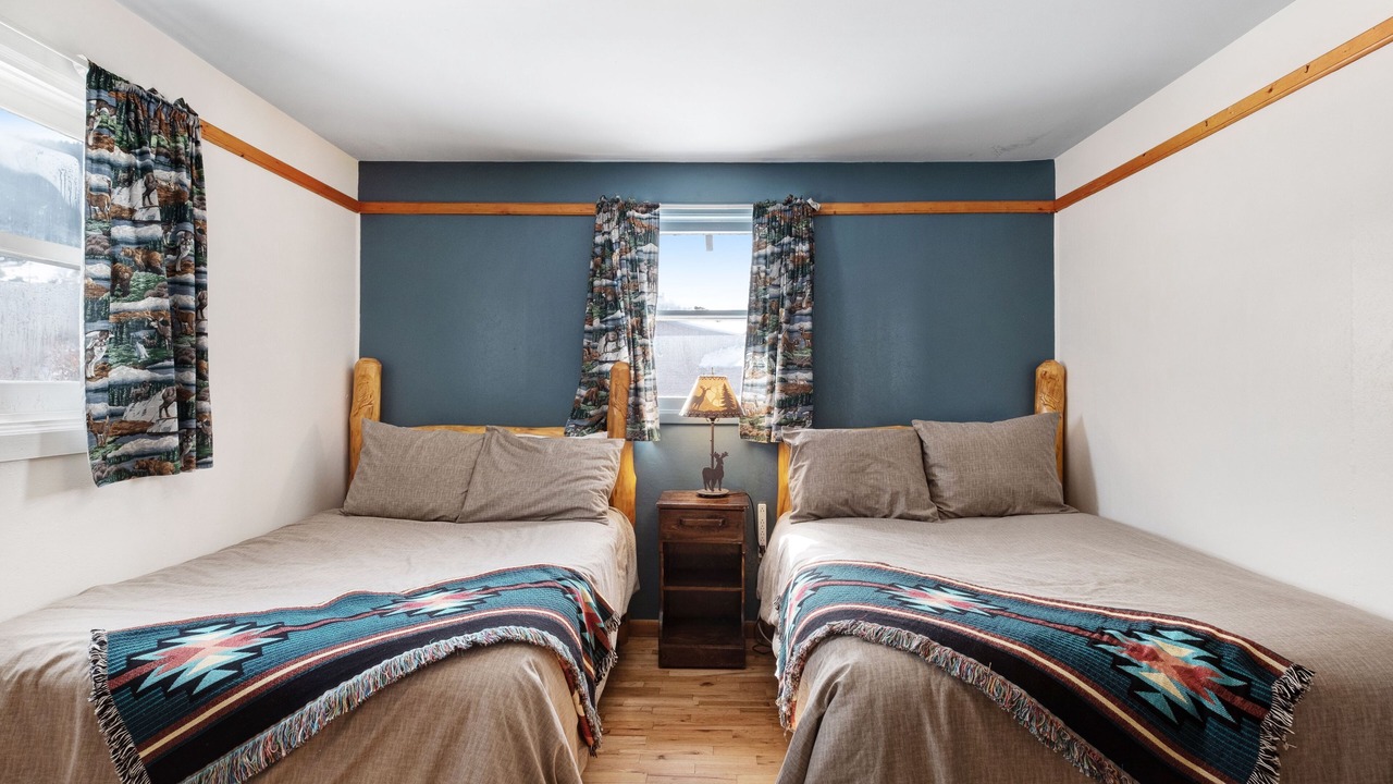 Photo of Bedroom in South Fork