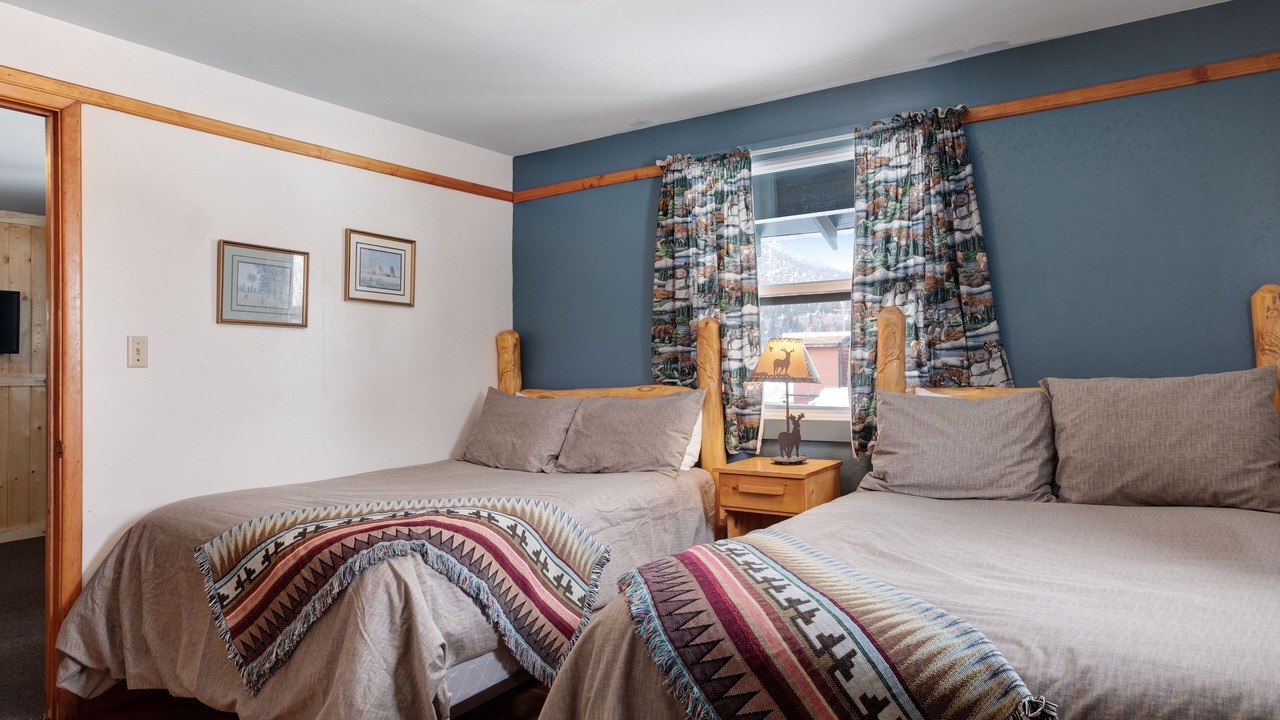 Photo of Bedroom in South Fork