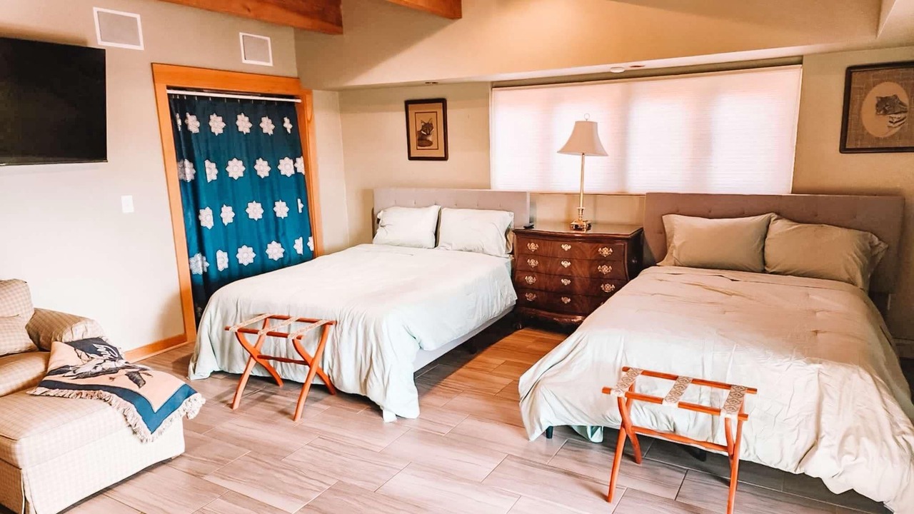 Photo of Bedroom in West Colorado Springs
