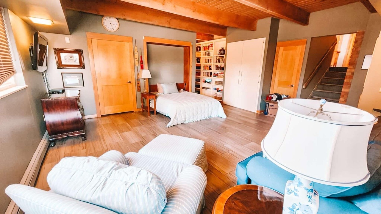 Photo of Bedroom in West Colorado Springs