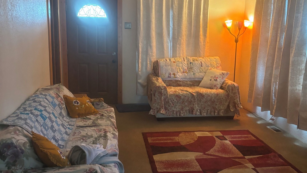 Photo of Livingroom in Rocky Ford
