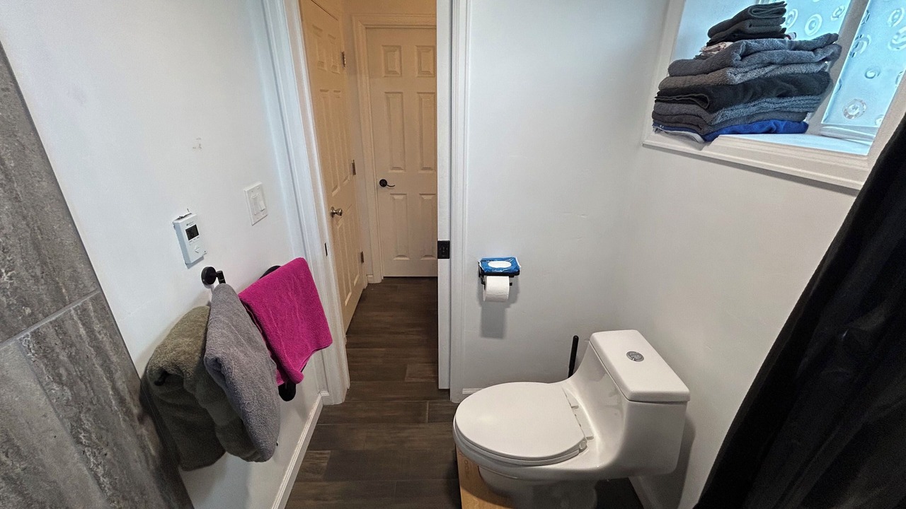 Photo of Bathroom in Barnum West