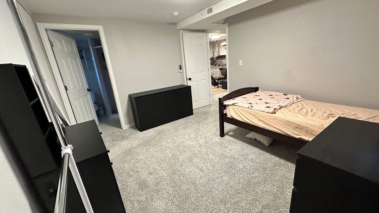 Photo of Bedroom in Barnum West