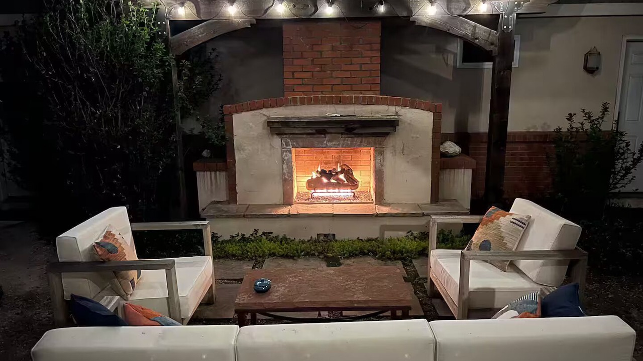 Photo of Livingroom in Whittier