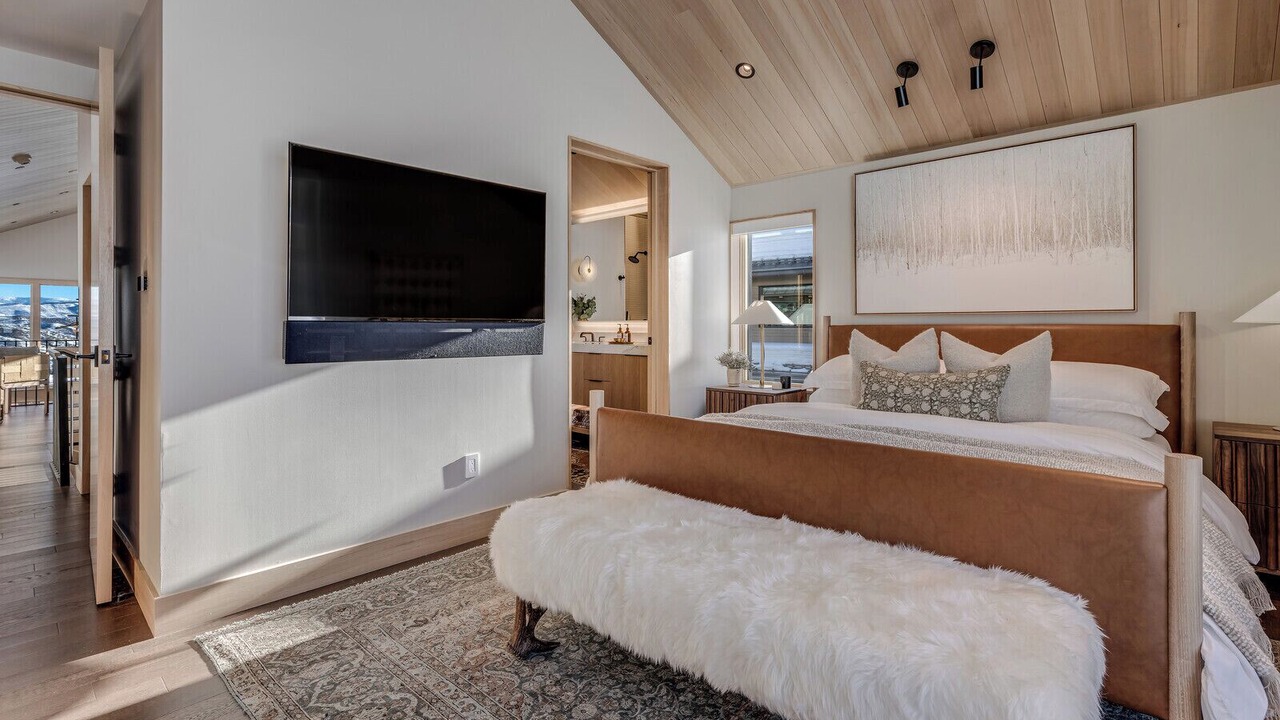 Photo of Bedroom in Snowmass Village