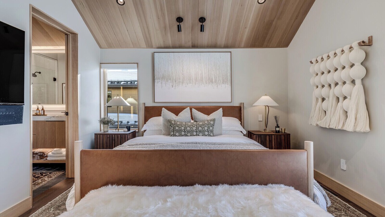Photo of Bedroom in Snowmass Village
