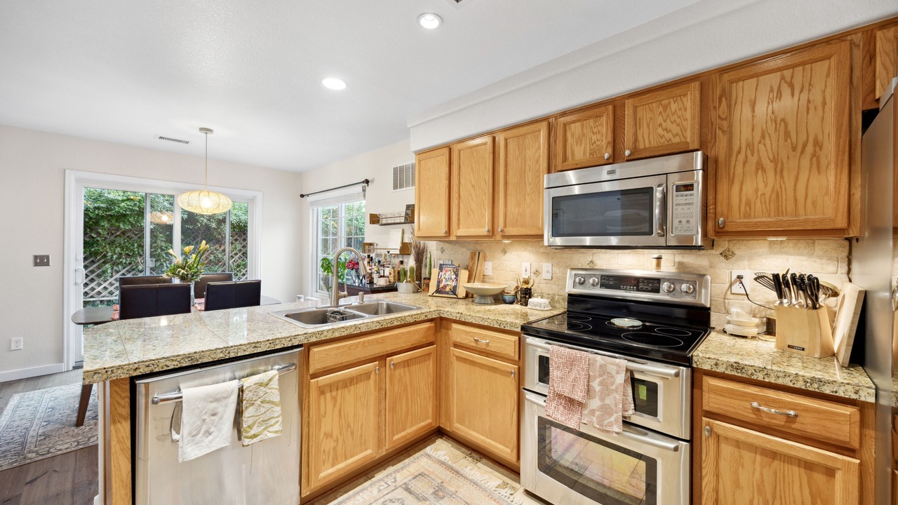 Photo of Kitchen in North Central Westminster