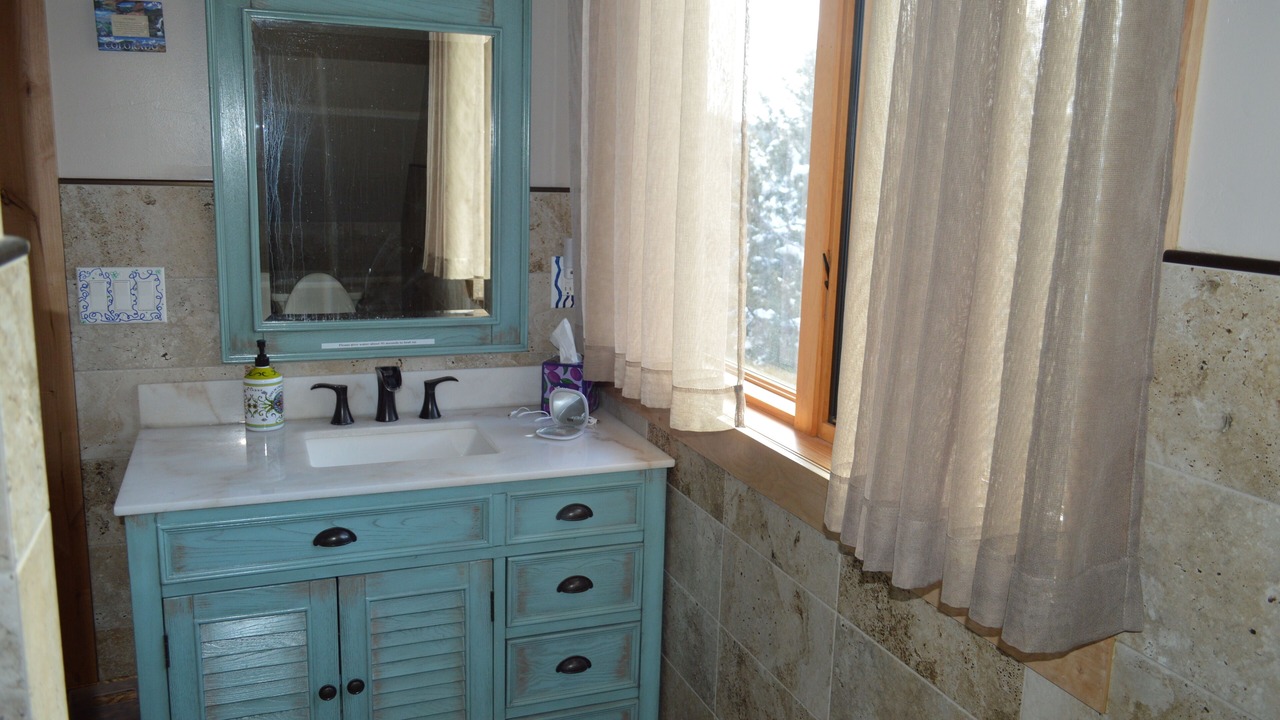 Photo of Bathroom in Eagle