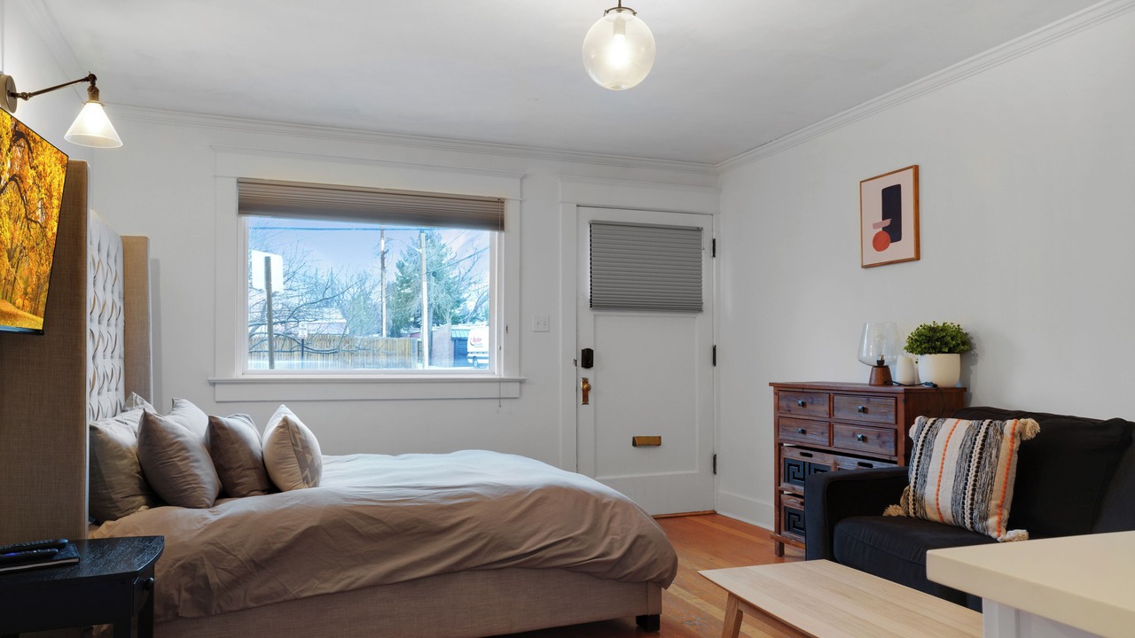Photo of Bedroom in Congress Park