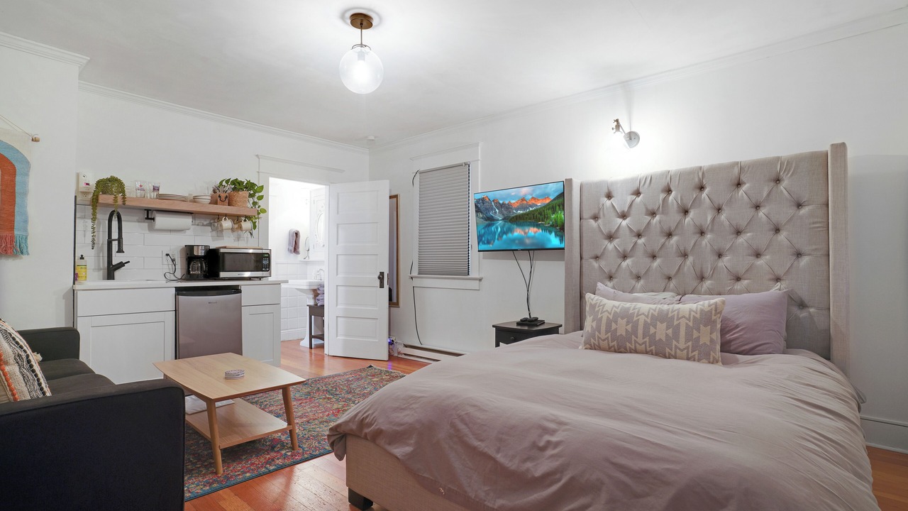 Photo of Bedroom in Congress Park