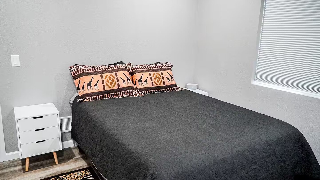 Photo of Bedroom in Washington Virginia Vale
