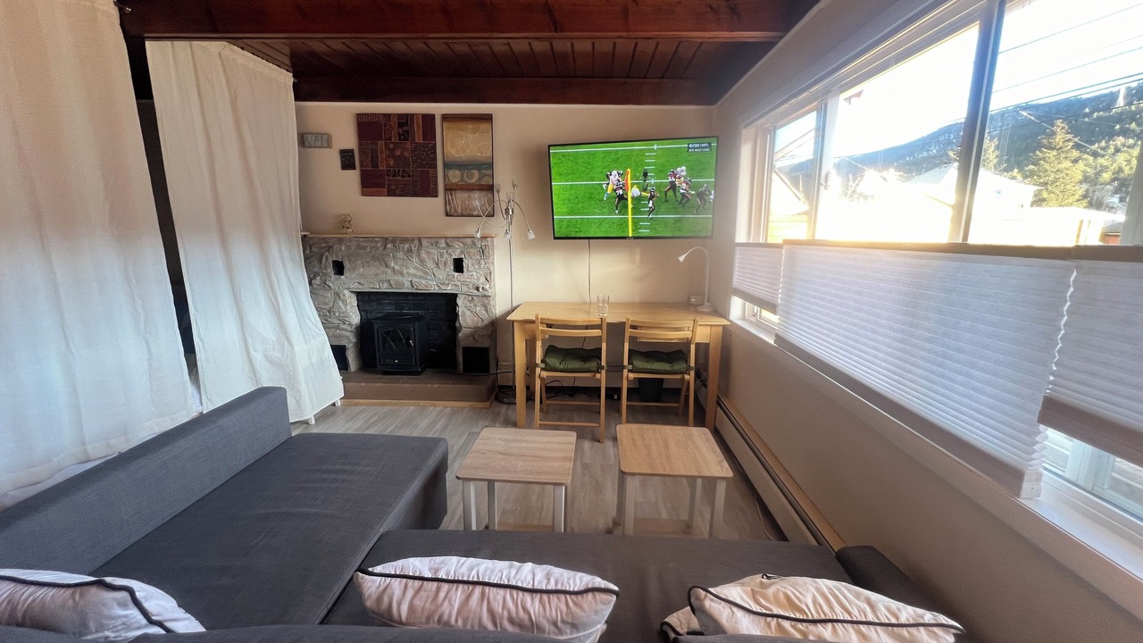 Photo of Livingroom in Idaho Springs