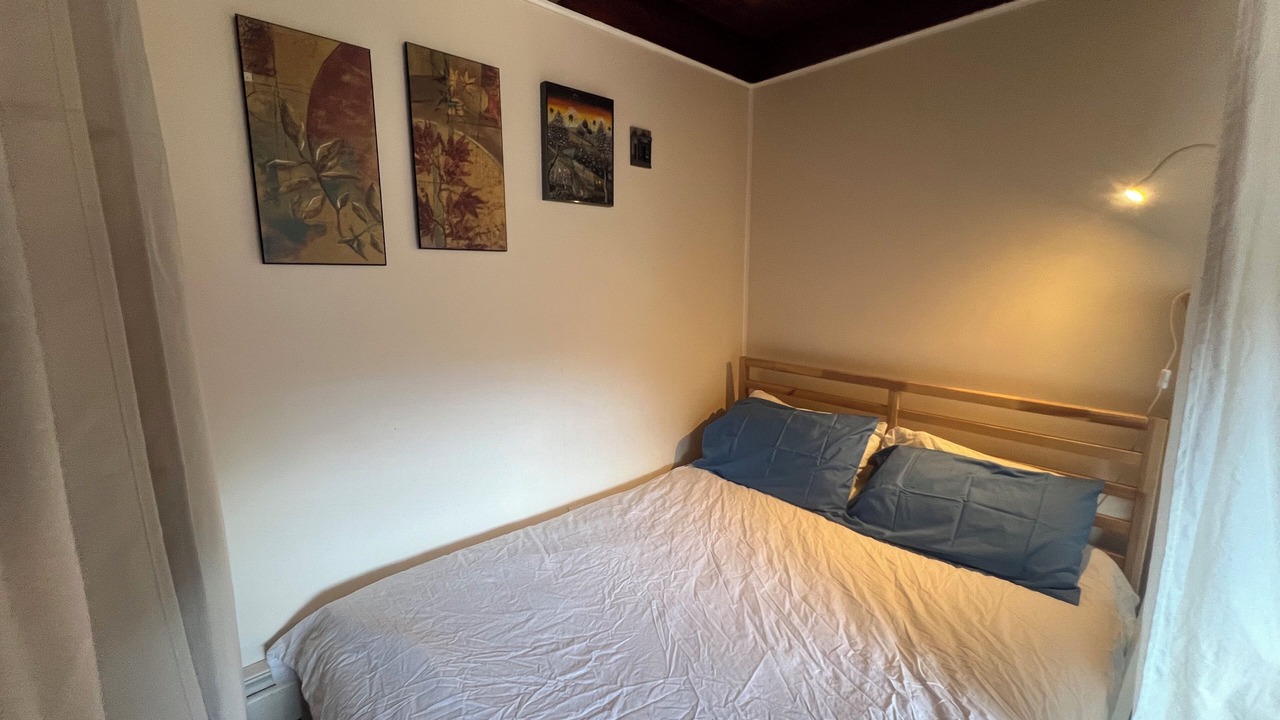Photo of Bedroom in Idaho Springs