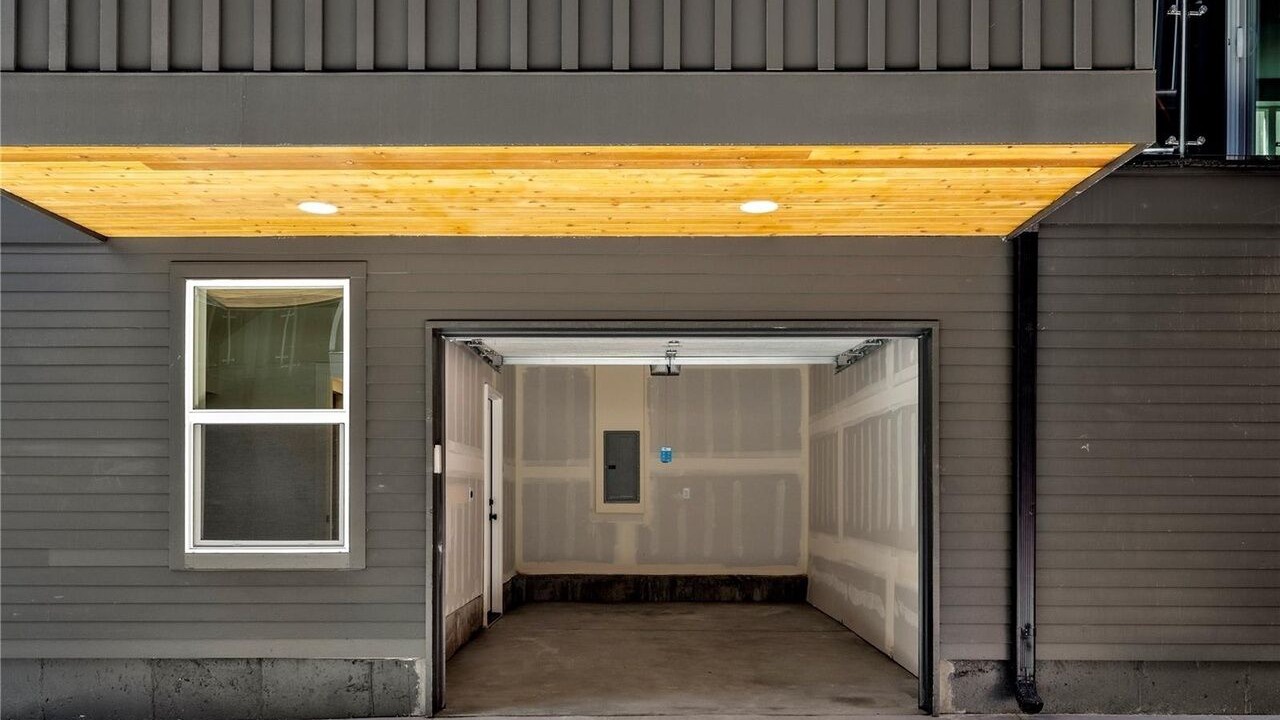 Photo of Outdoor in Goldsmith