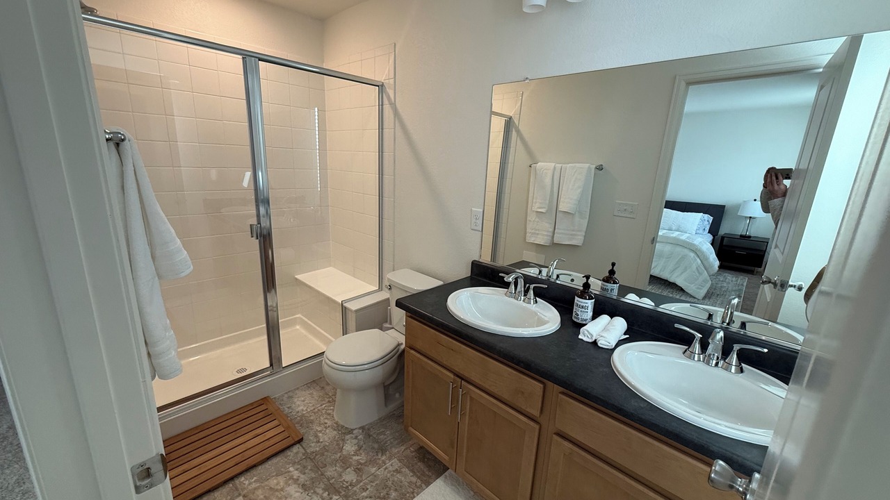 Photo of Bathroom in Commerce City