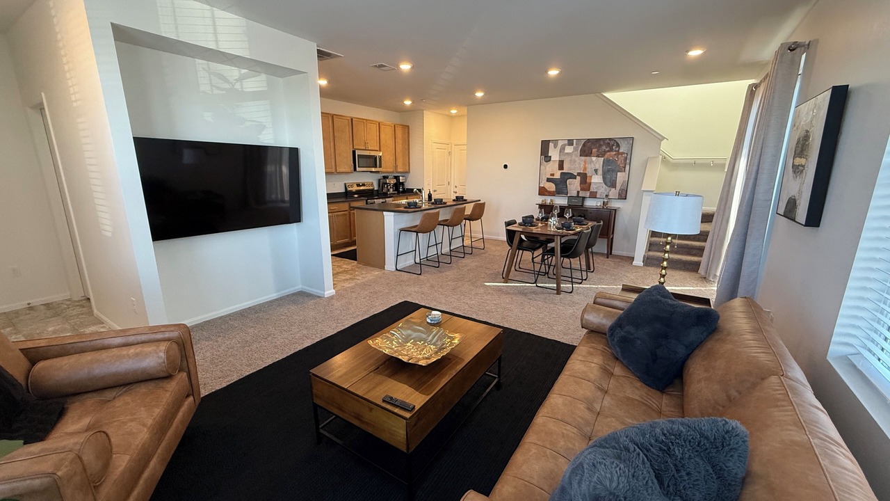 Photo of Livingroom in Commerce City