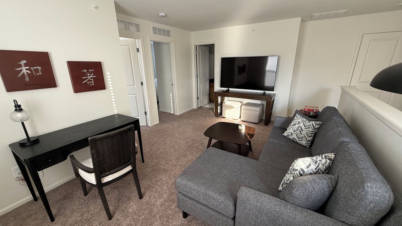 Photo of Livingroom in Commerce City