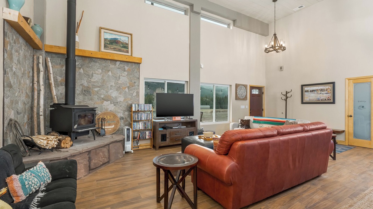 Photo of Livingroom in Bayfield