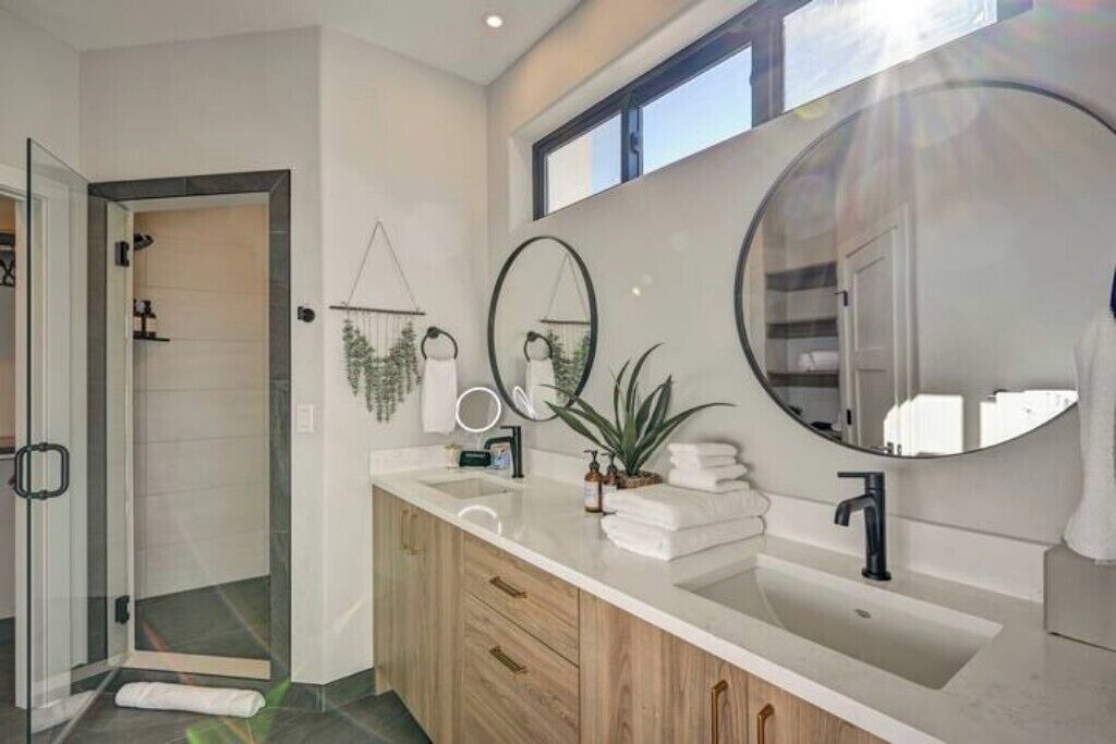 Photo of Bathroom in Salida