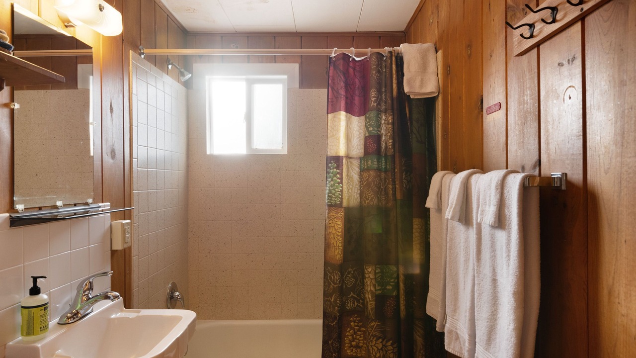 Photo of Bathroom in South Fork