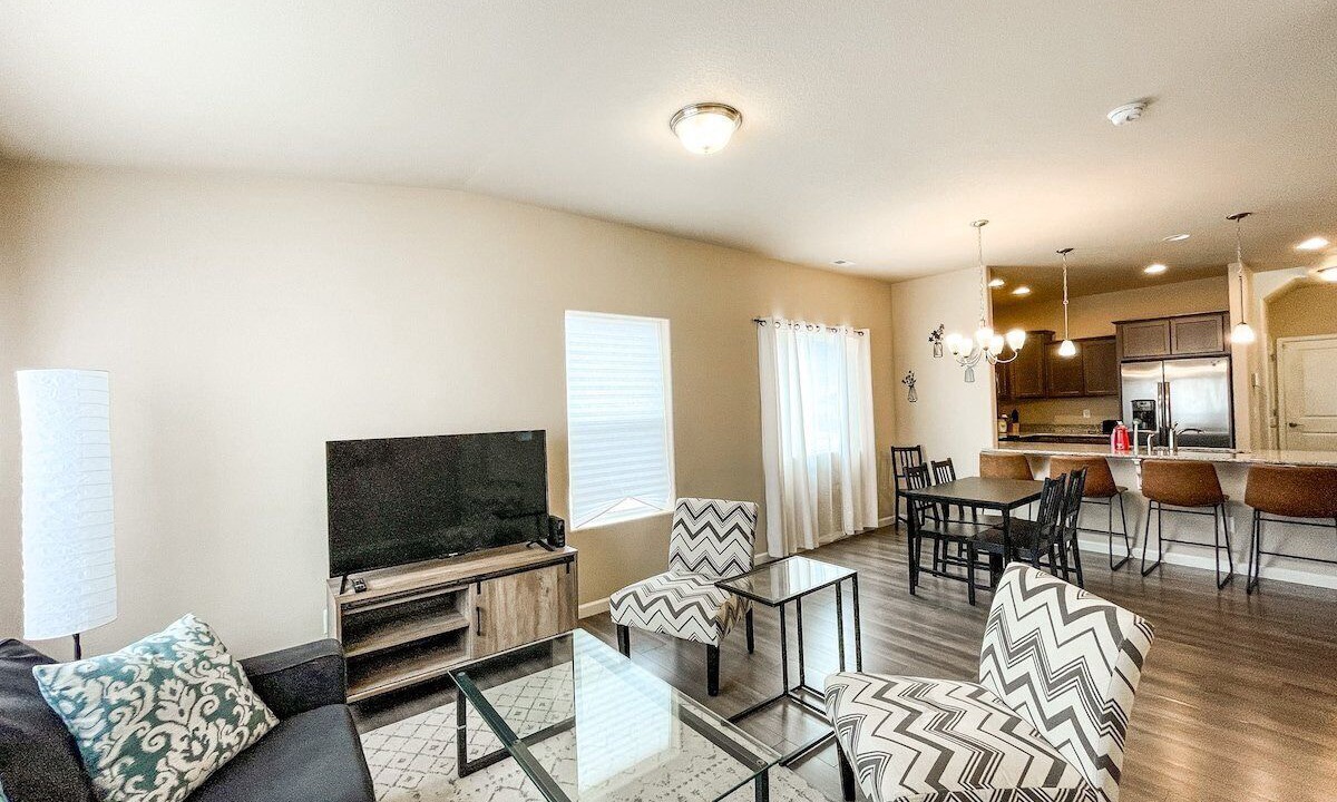Photo of Livingroom in Central Colorado Springs